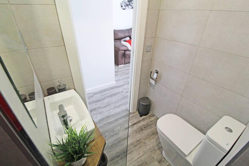 Apartamento De Diseno Centrico 5 Min Playa Alicante Exterior foto